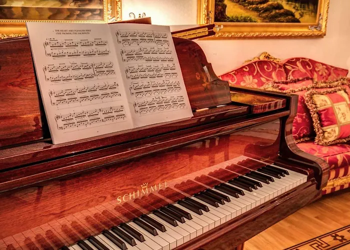 Domus Vittoria - The Luxury Quintessence *