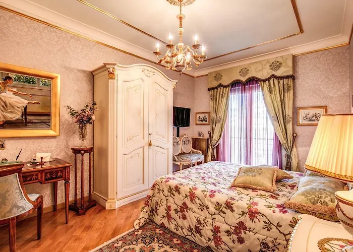 Domus Vittoria - The Luxury Quintessence Apartament *